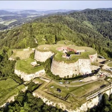 Blu 아파트 Jugów